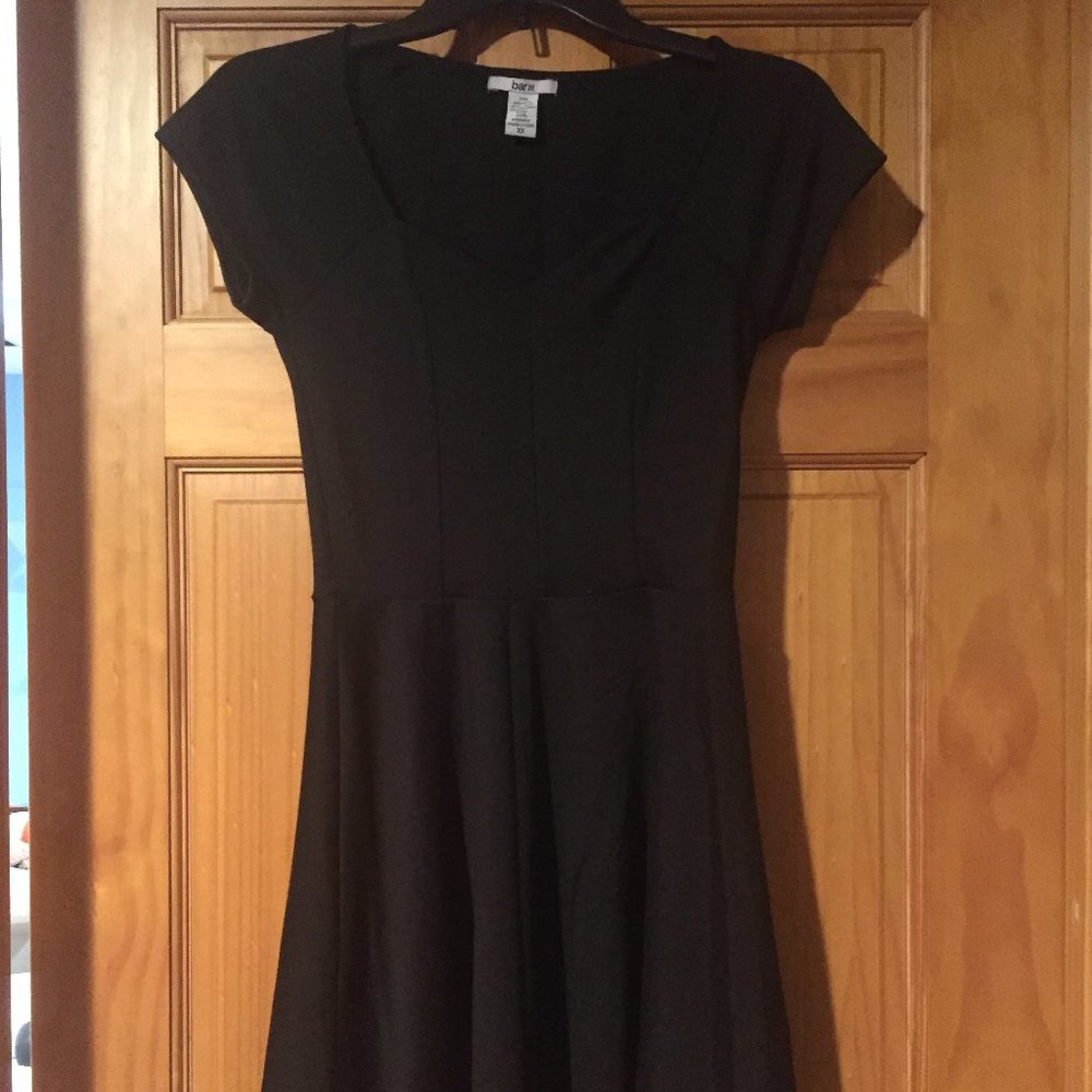 XS Bar III black dress